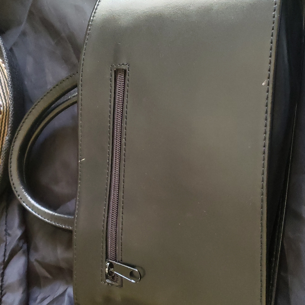 Black leather pocket book.